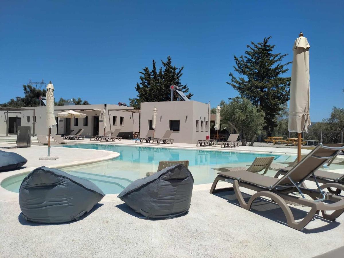 Nirikos Camping Spasmeni Vrisi Buitenkant foto