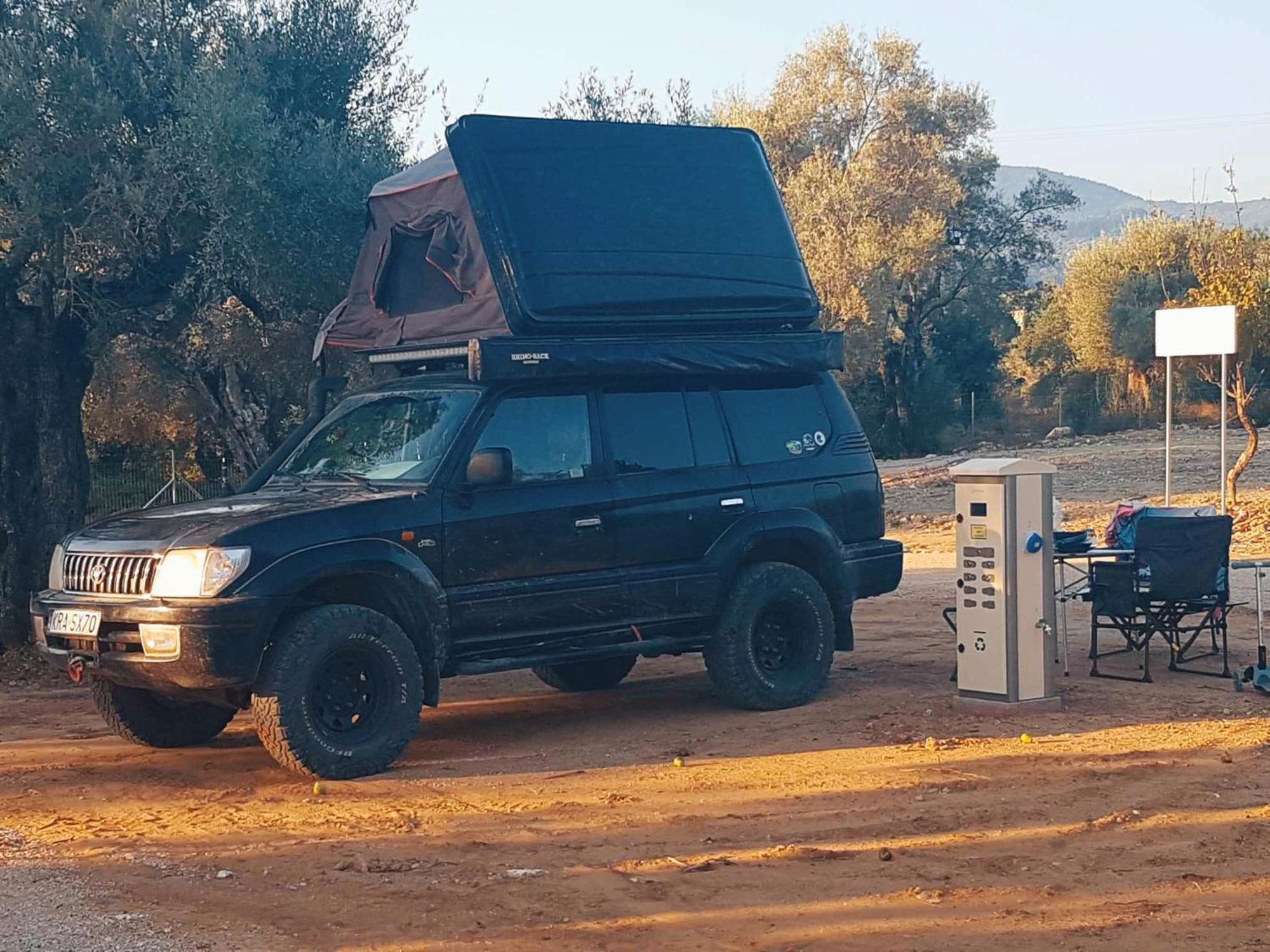 Nirikos Camping Spasmeni Vrisi Buitenkant foto