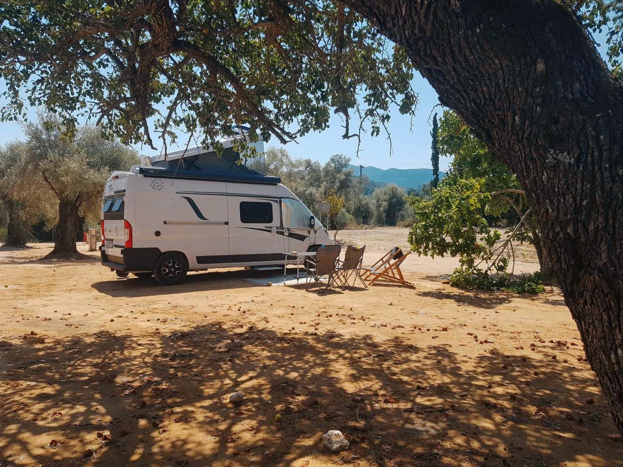 Nirikos Camping Spasmeni Vrisi Buitenkant foto