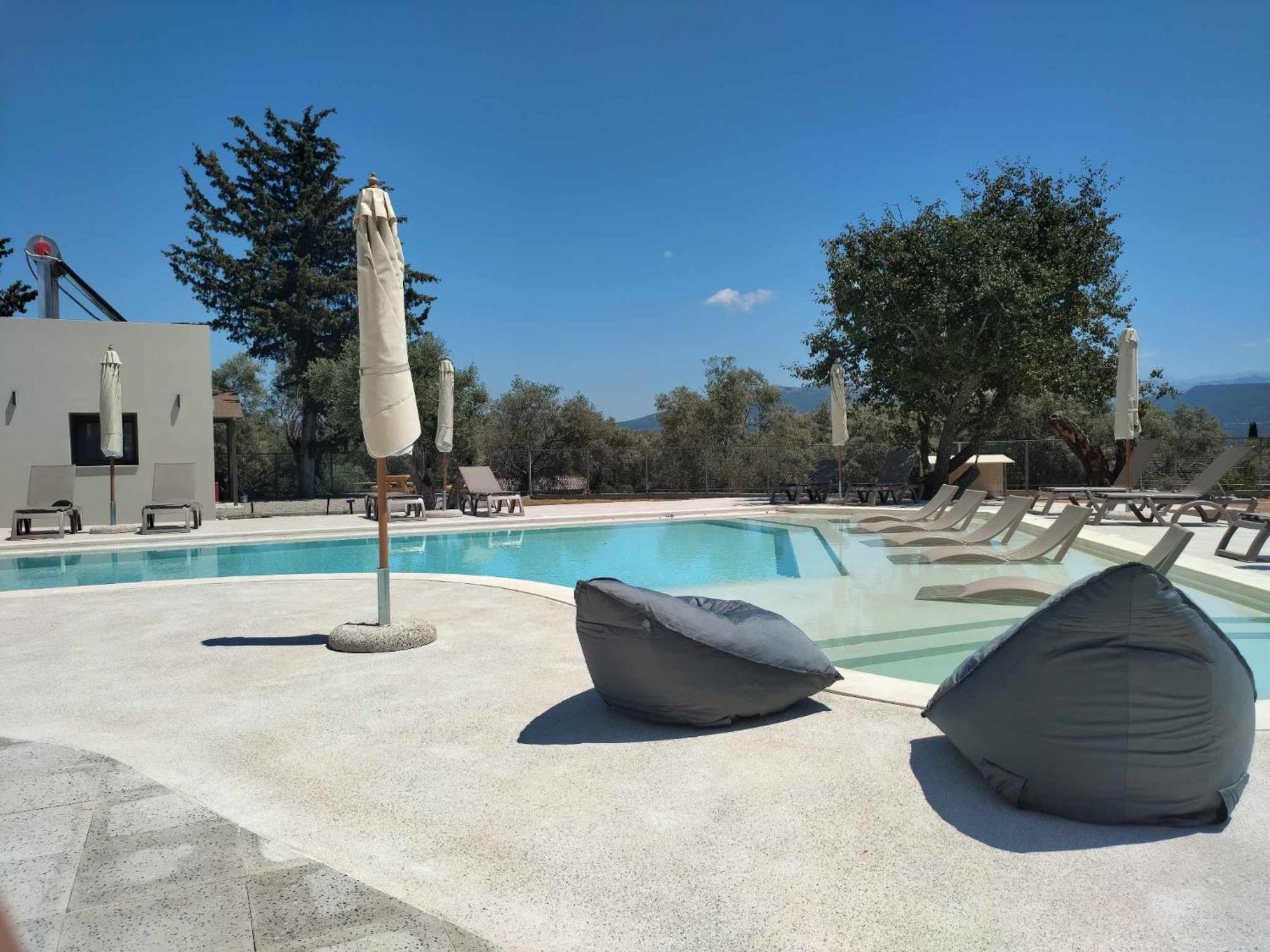 Nirikos Camping Spasmeni Vrisi Buitenkant foto