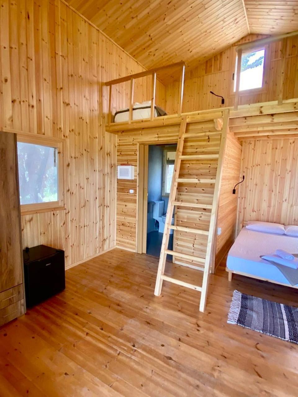 Nirikos Camping Spasmeni Vrisi Buitenkant foto