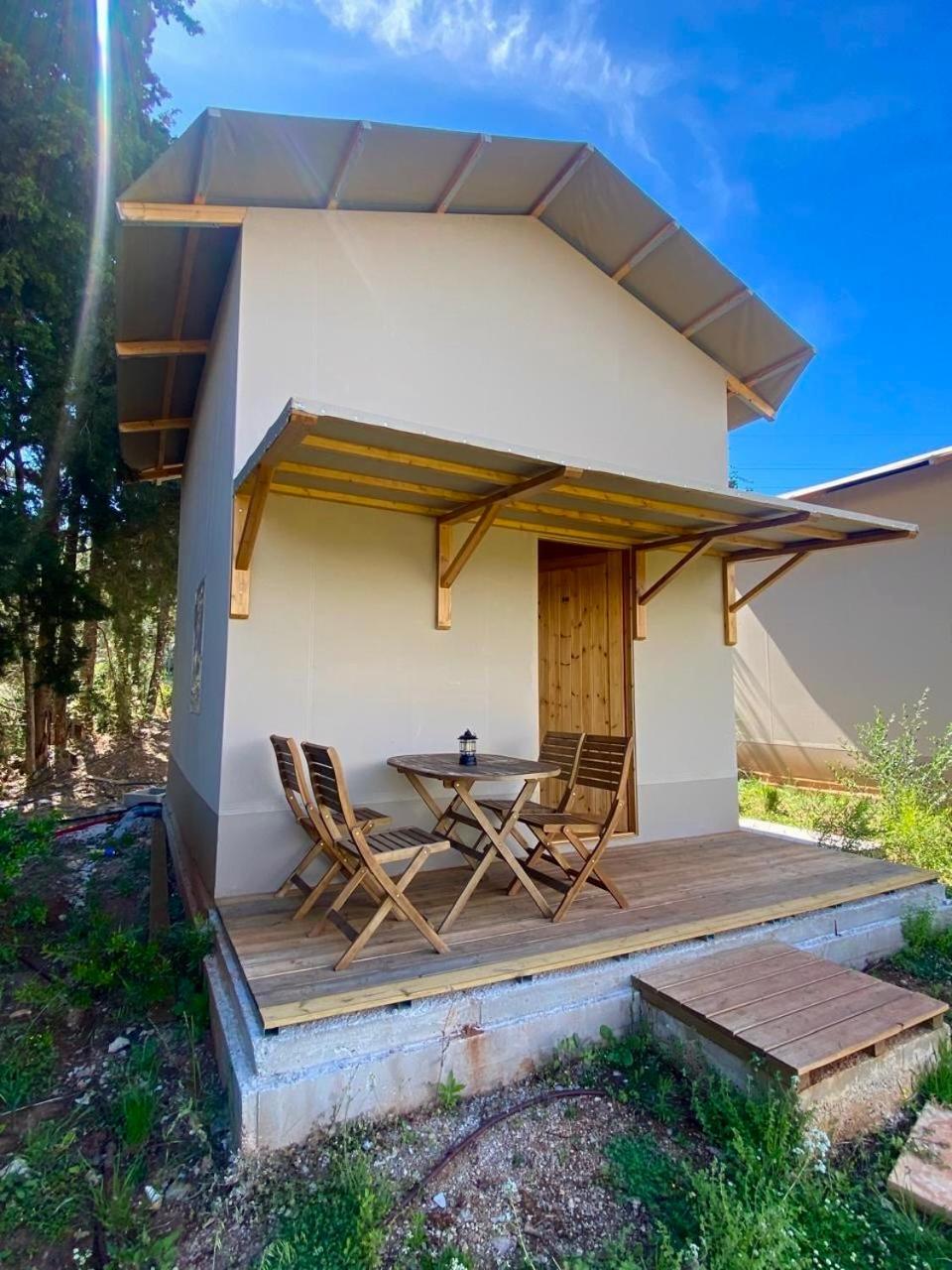 Nirikos Camping Spasmeni Vrisi Kamer foto