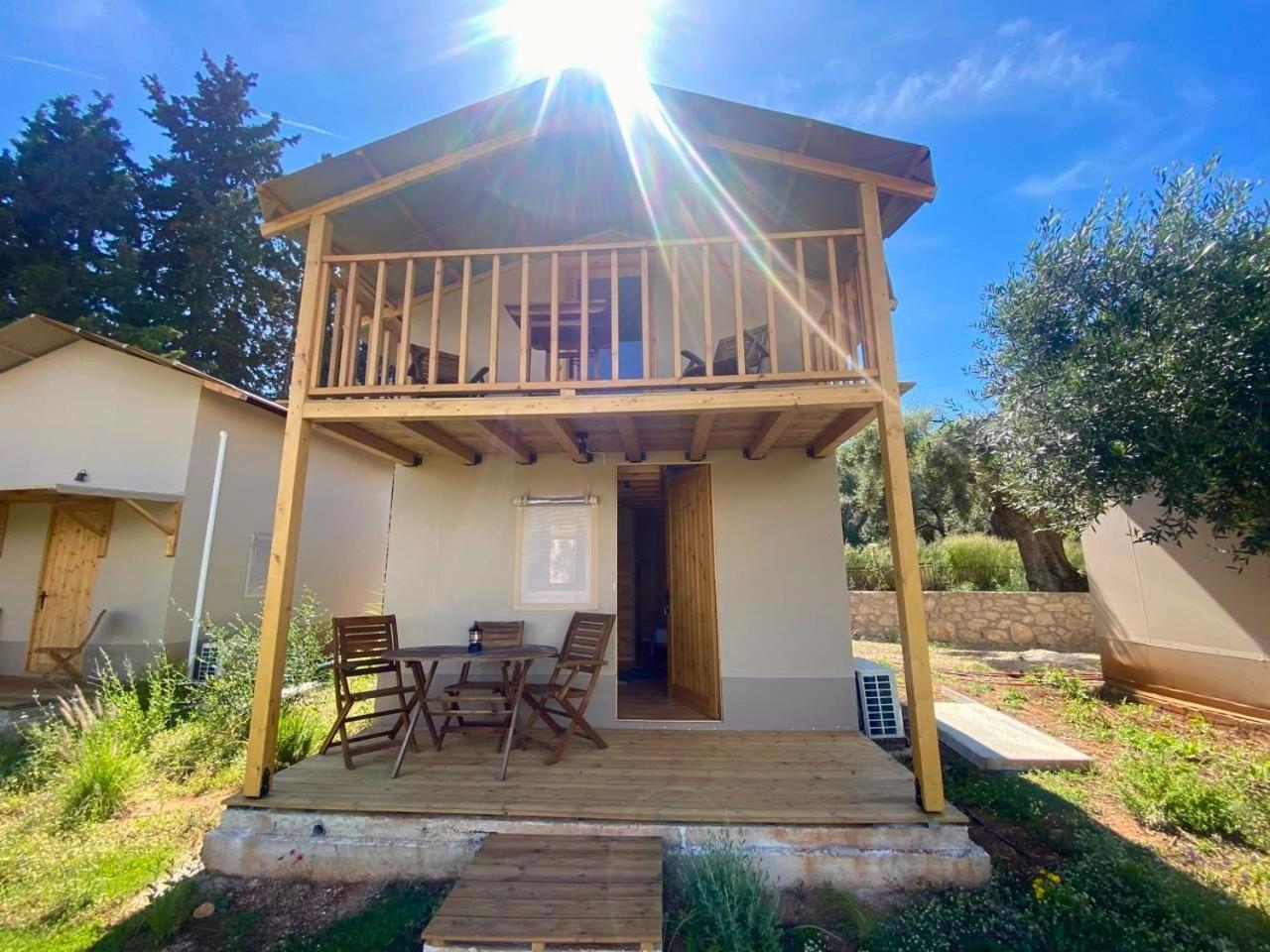 Nirikos Camping Spasmeni Vrisi Kamer foto